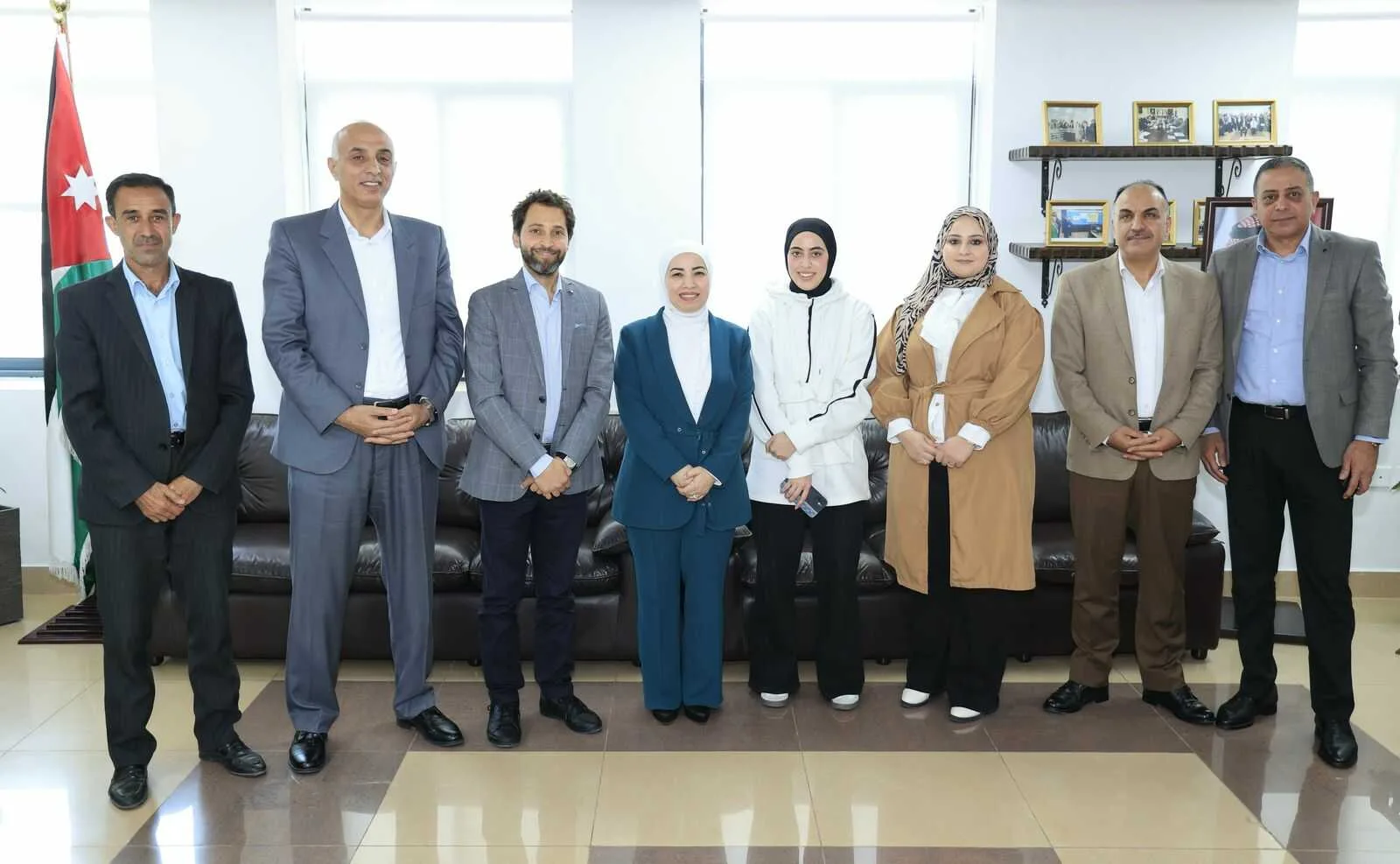 توقيع اتفاقية تعاون ما بين صندوق المعونه الوطنيه وومؤسسة حرير الرياديه للتنمية